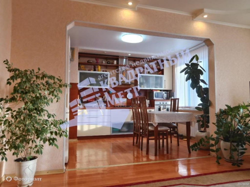 Продажа 5-комн квартиры 30 лет Победы ул, 4б