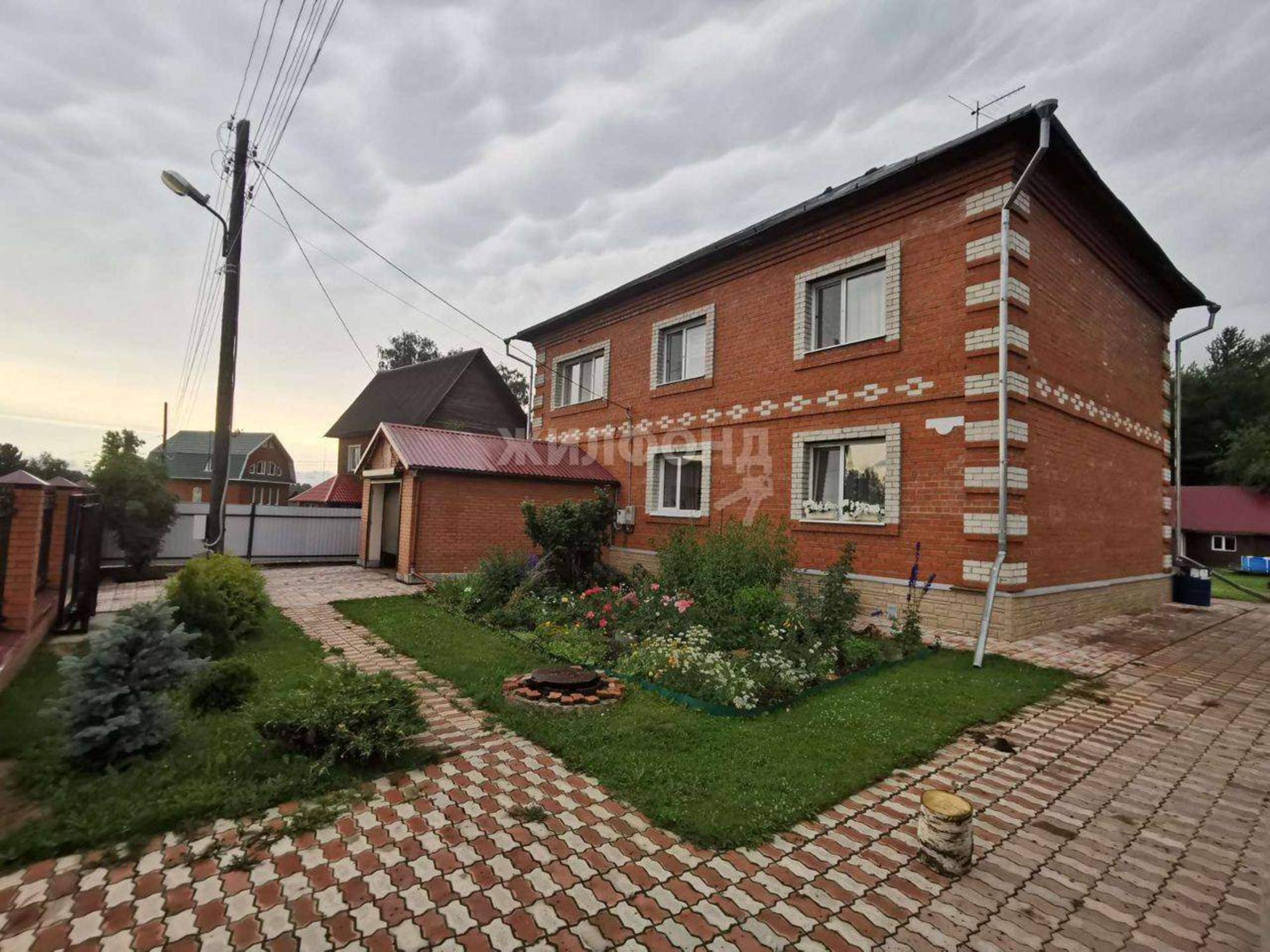 Купить дачу, дом, коттедж за 19 400 000 рублей на Новая улица