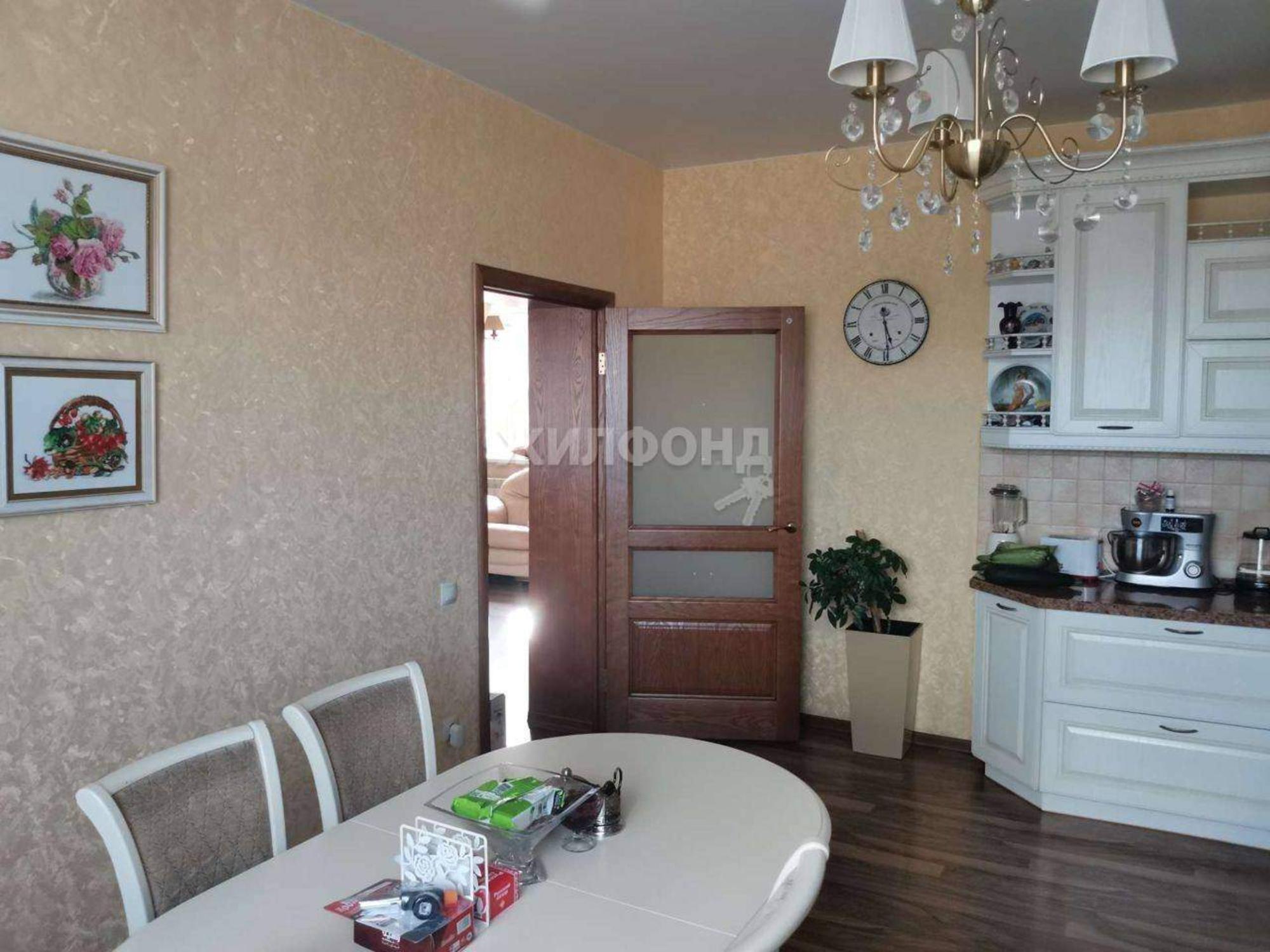 Купить дачу, дом, коттедж за 19 400 000 рублей на Новая улица