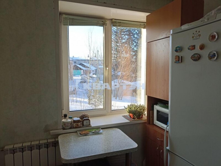 3-комн квартира Первомайская, 92