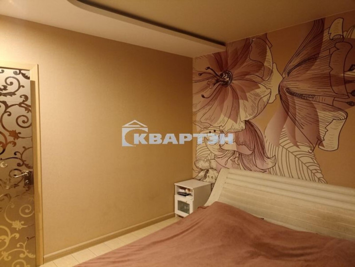 3-комн квартира Линейная, 53/1