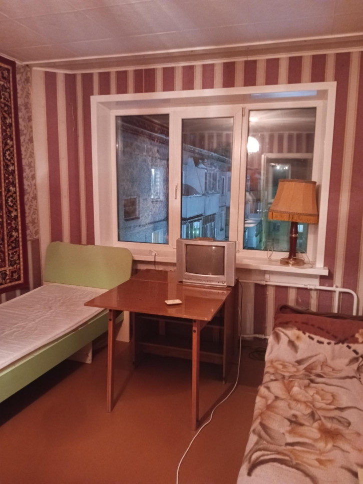 3-комн квартира Мечтателей, 14