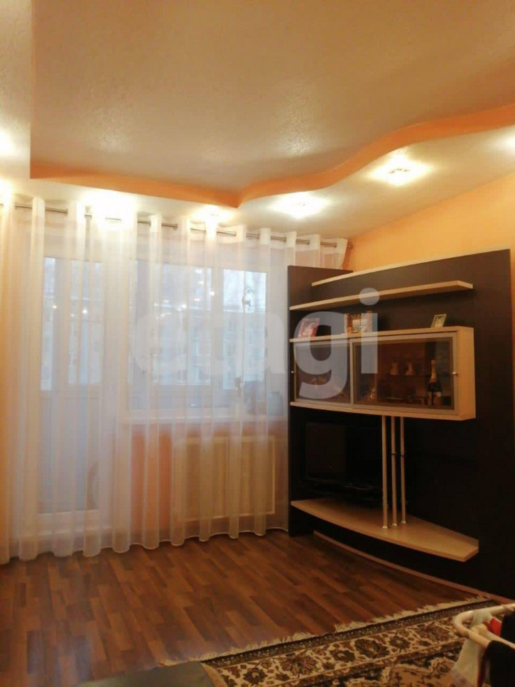 2-комн квартира Черноречье мкр., 20