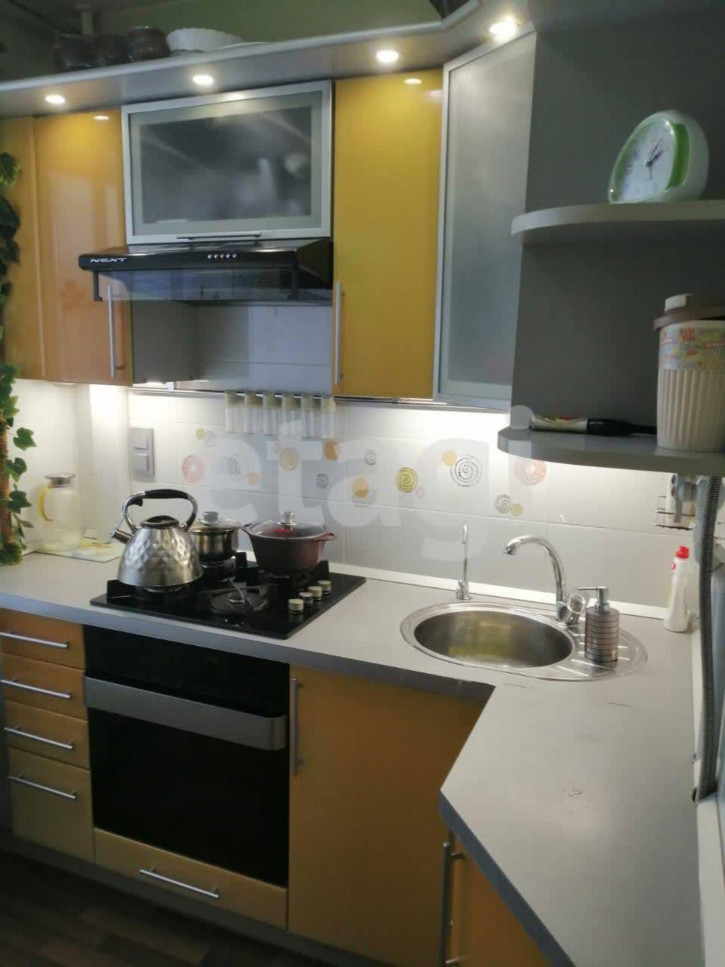 2-комн квартира Черноречье мкр., 20