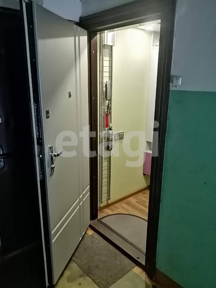 2-комн квартира Черноречье мкр., 20