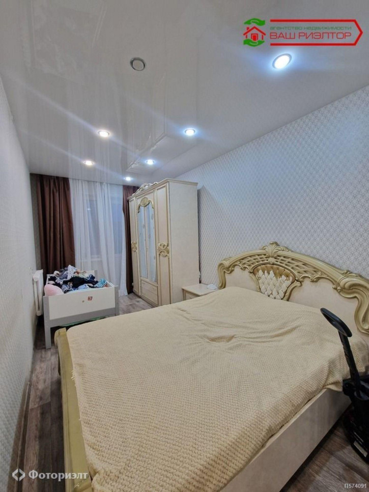 3-комн квартира Строителей пр-кт, 20