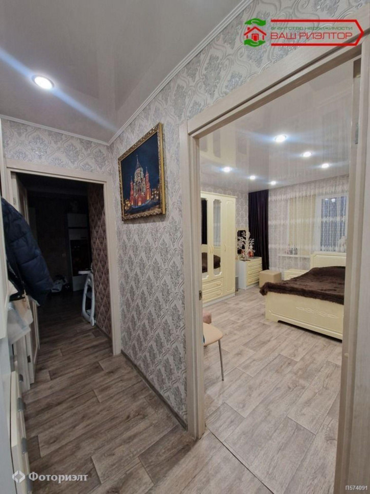 3-комн квартира Строителей пр-кт, 20