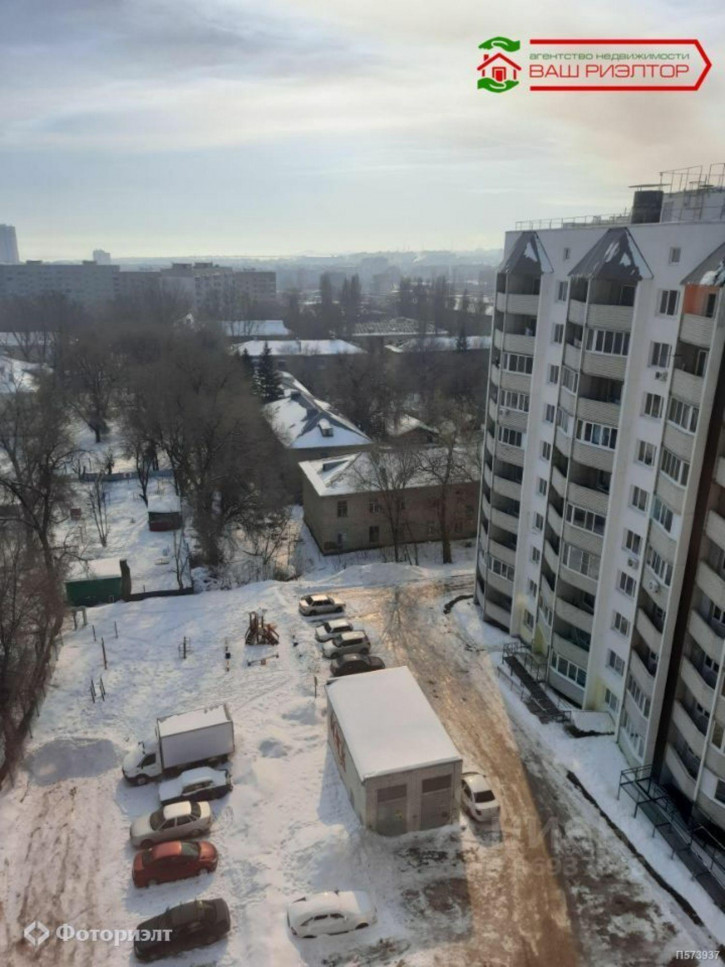 3-комн квартира Миллеровская ул, 25