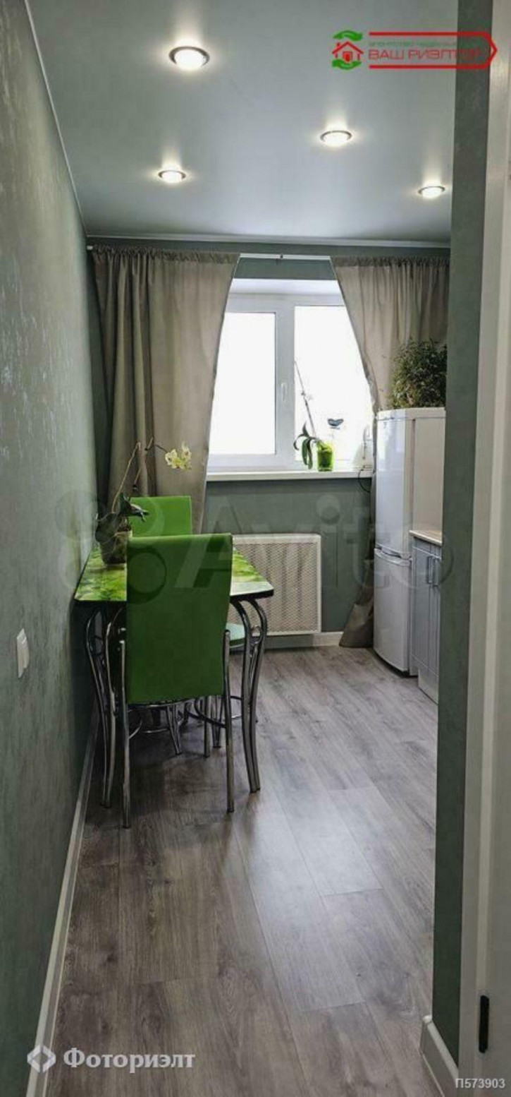 2-комн квартира Рабочая ул, 90/104