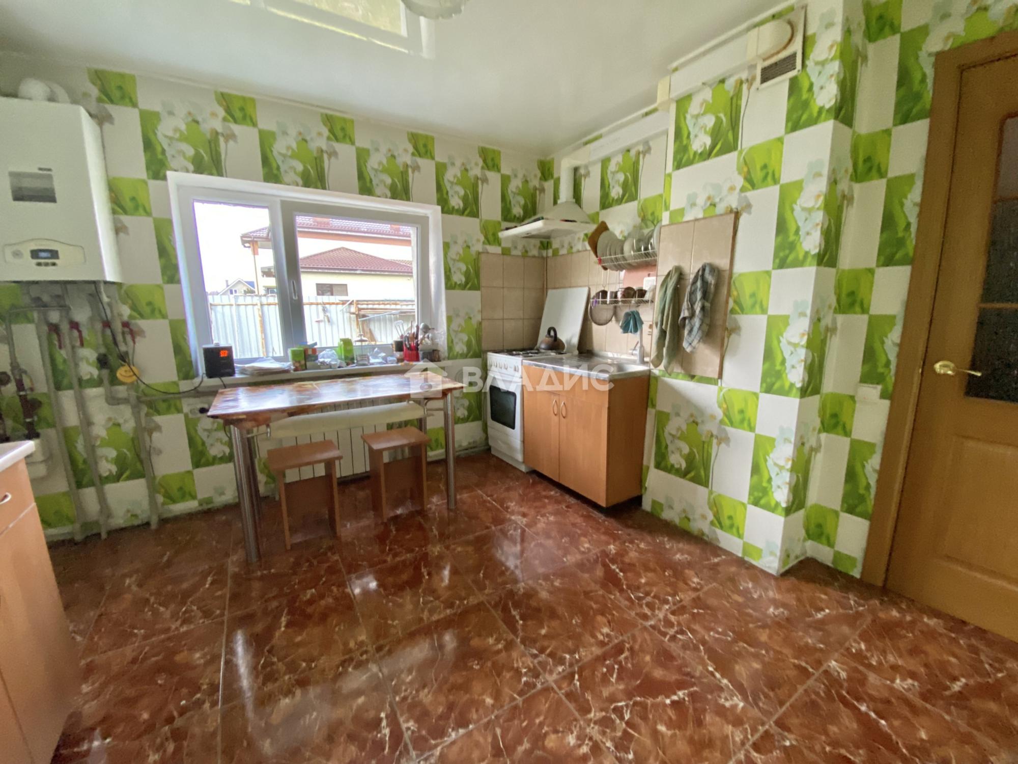 Купить дачу, дом, коттедж за 6 100 000 рублей на Свободная улица, 2