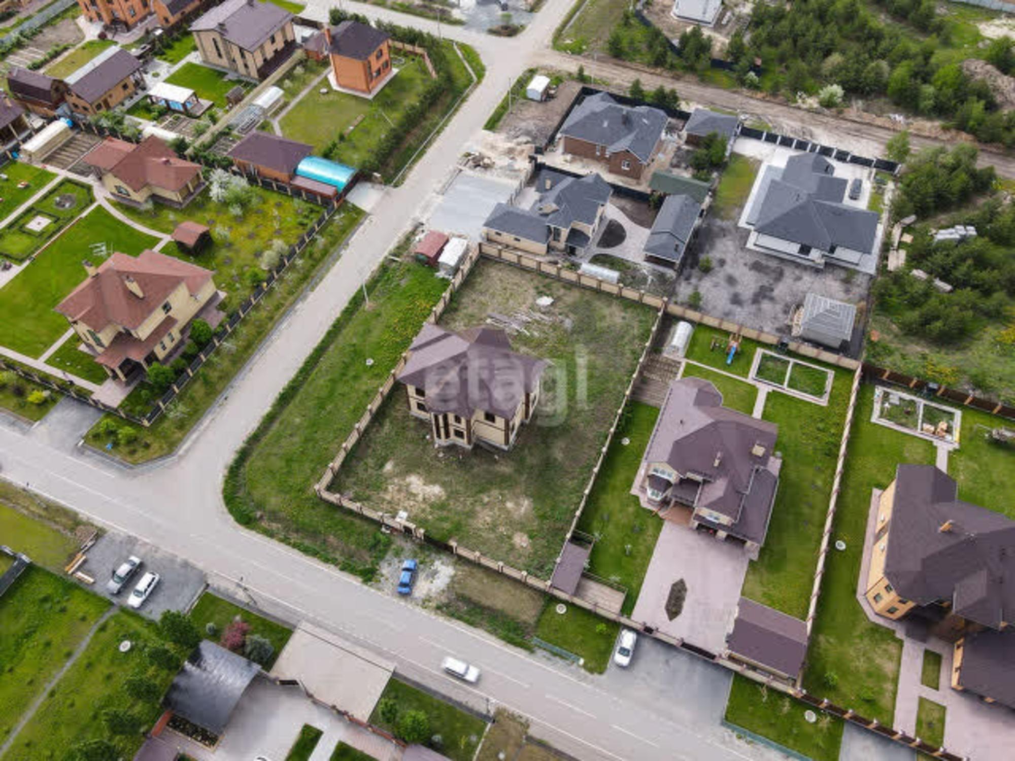 Купить дачу, дом, коттедж за 32 000 000 рублей на Мирная,
