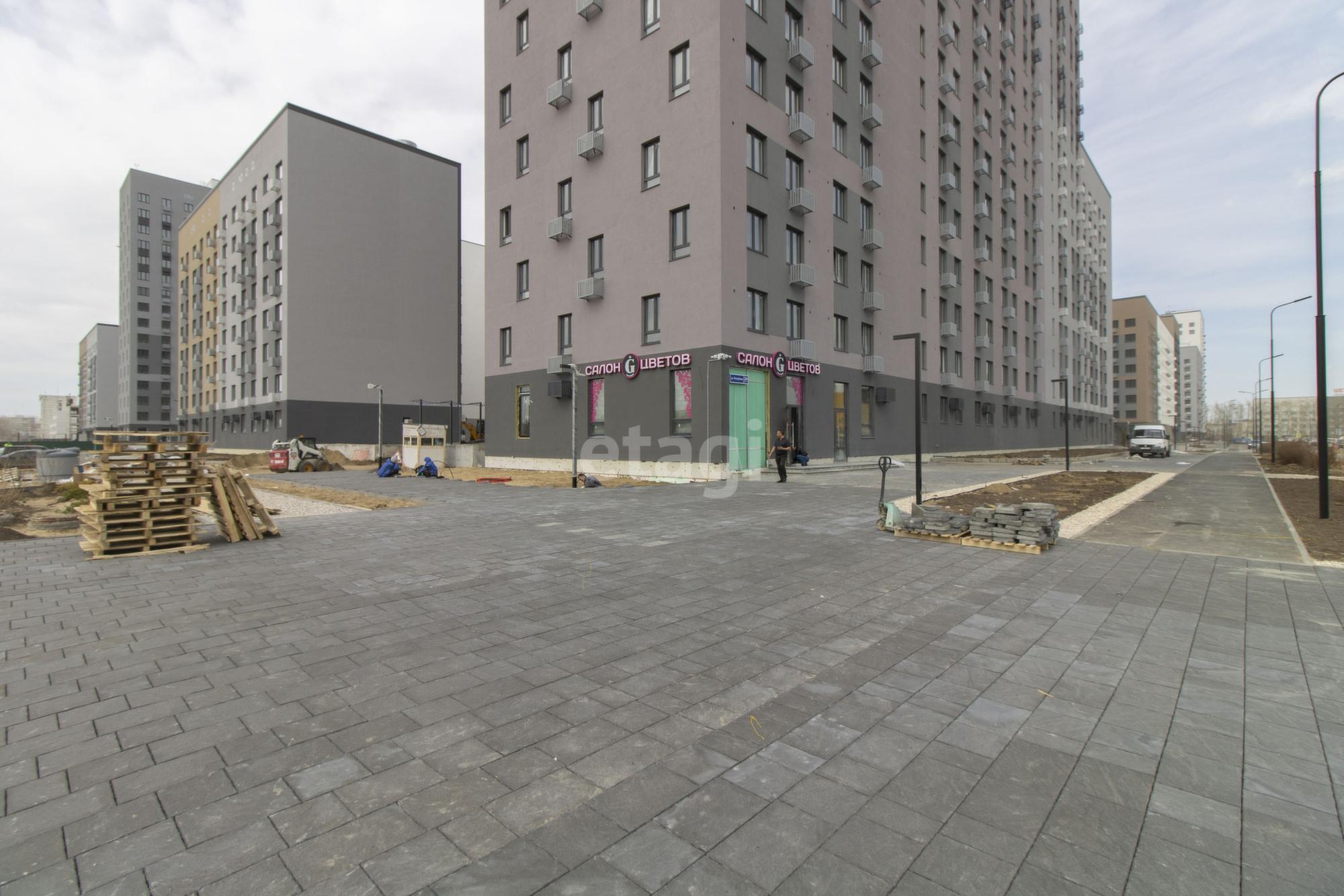 Купить помещение свободного назначения за 14 500 000 рублей на Республики 204к.11/11