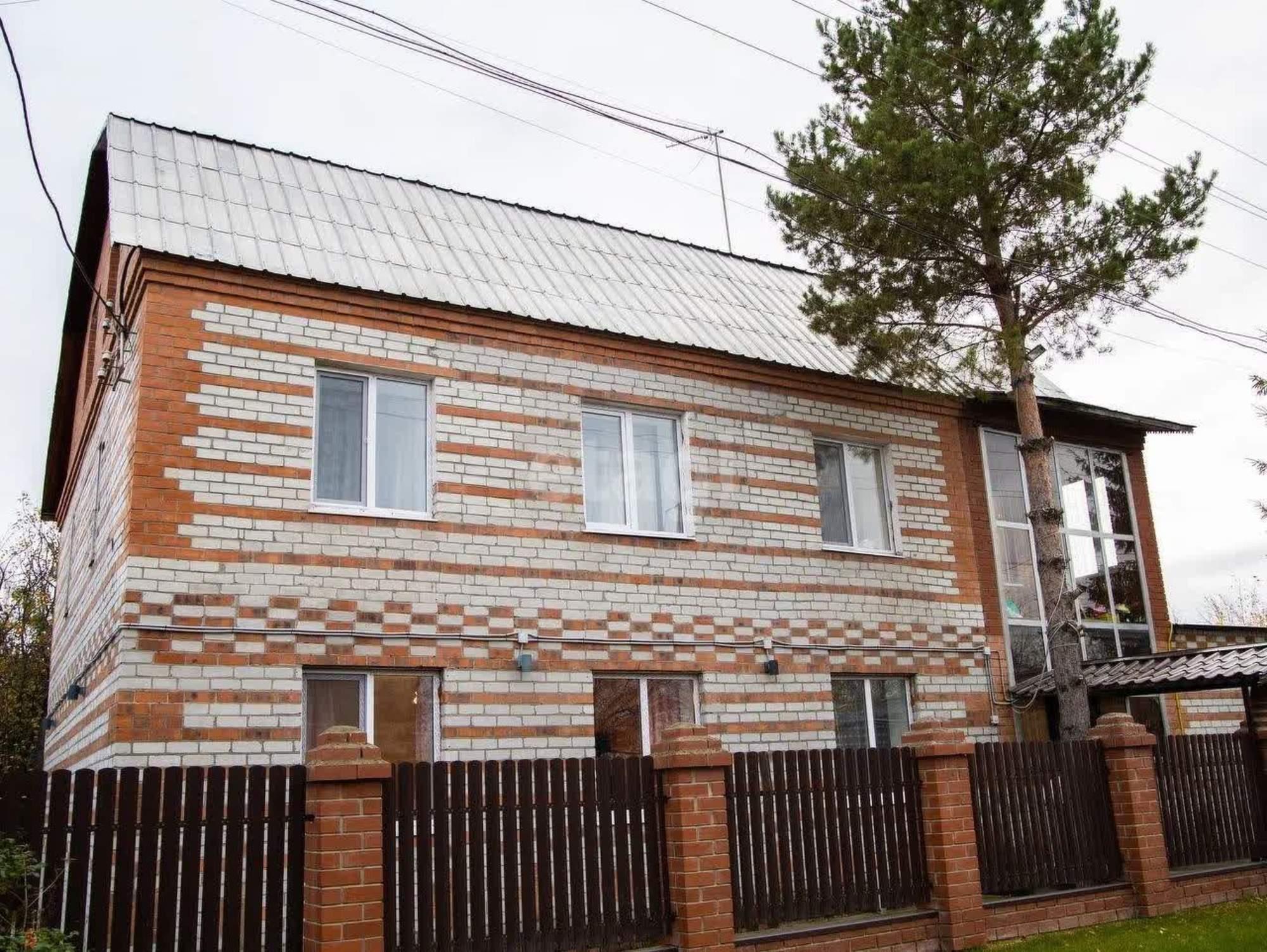 Купить дачу, дом, коттедж за 15 200 000 рублей на Жемчужная,