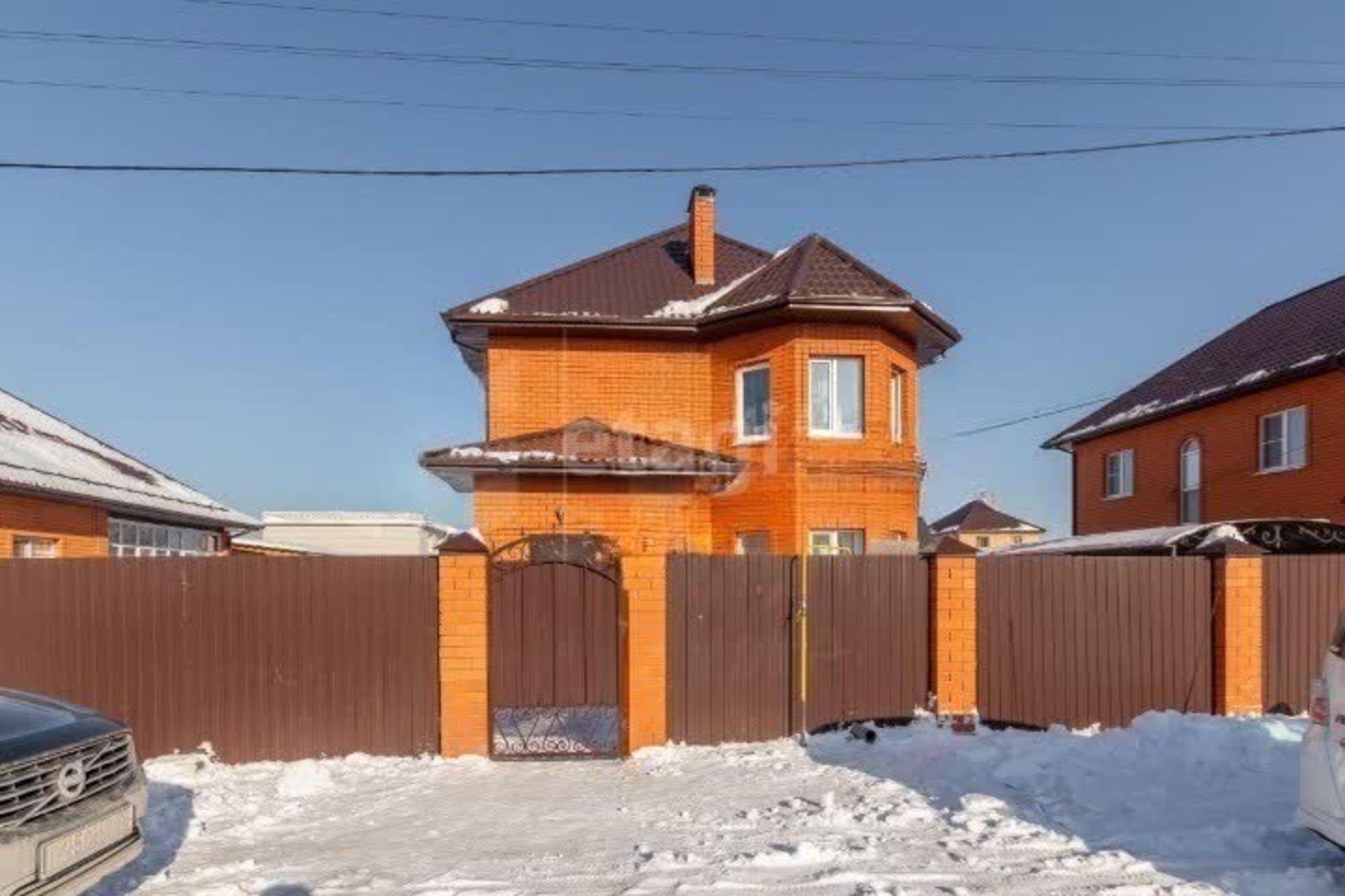 Купить дачу, дом, коттедж за 14 000 000 рублей на Заповедная, 14б