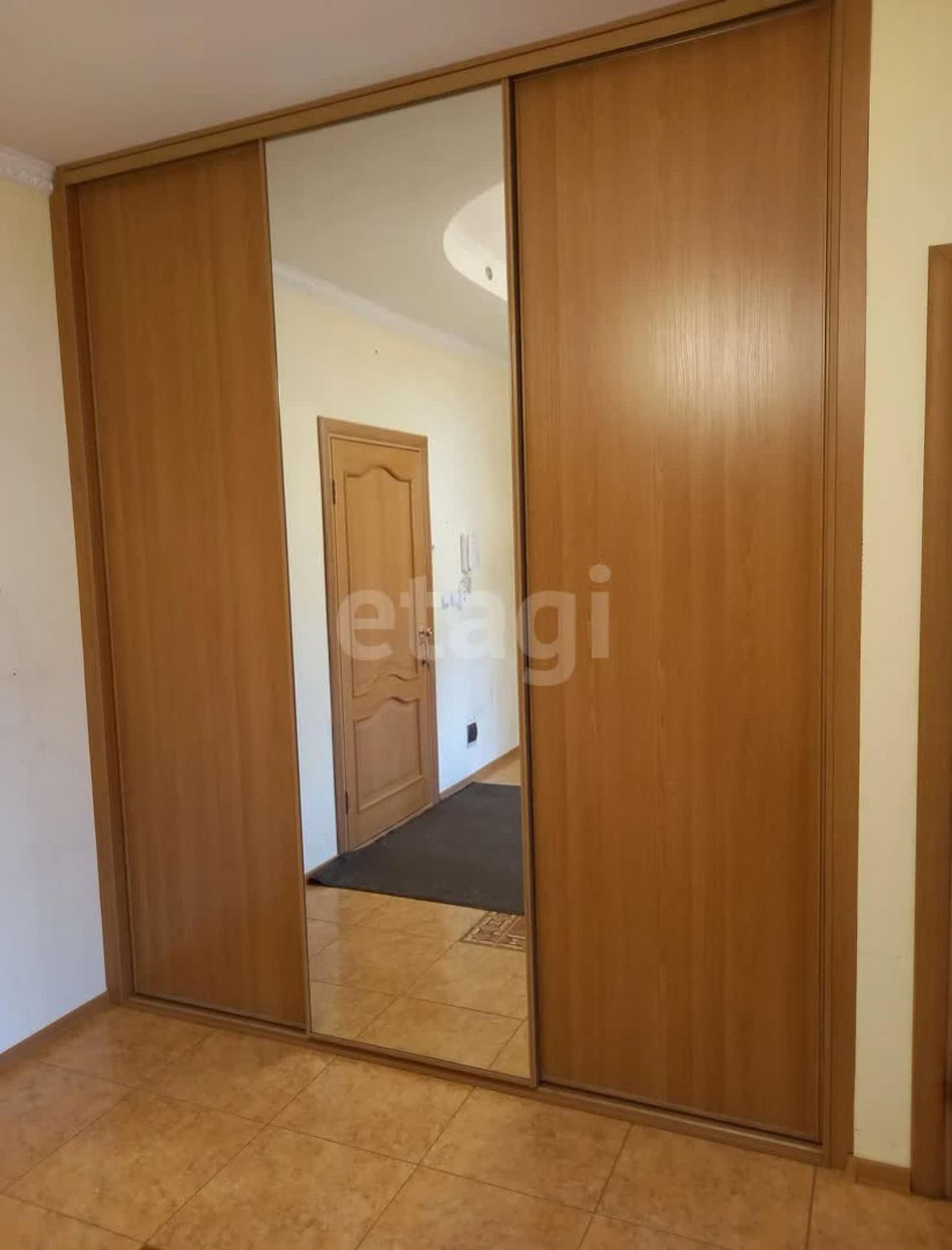 Купить квартиру за 17 990 000 рублей на Шиллера, 46/3