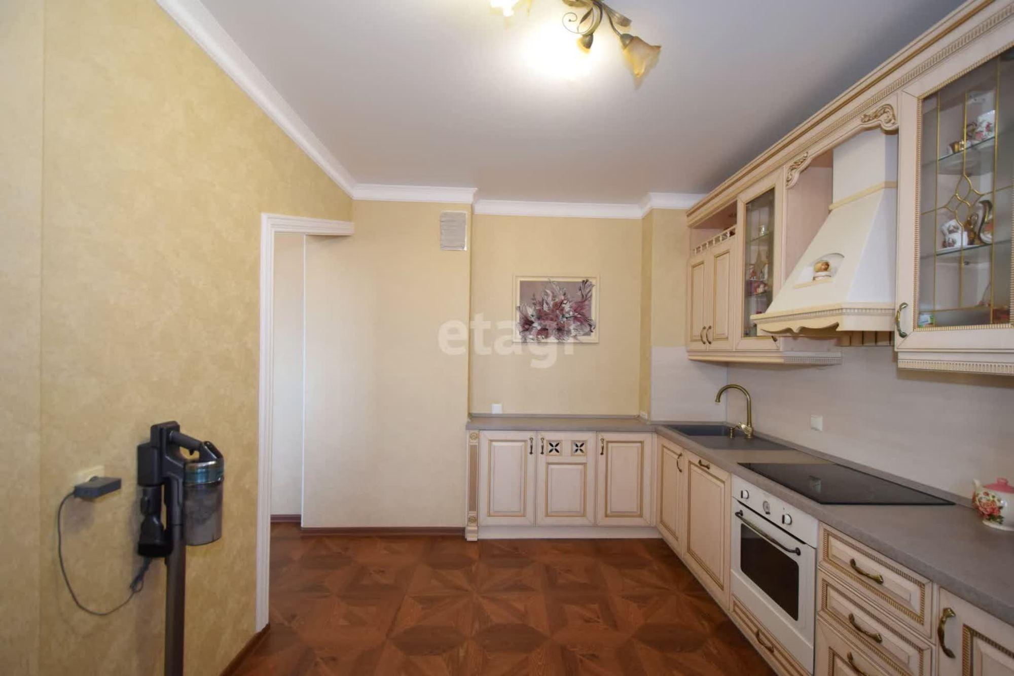 Купить квартиру за 11 950 000 рублей на Пароходская, 4