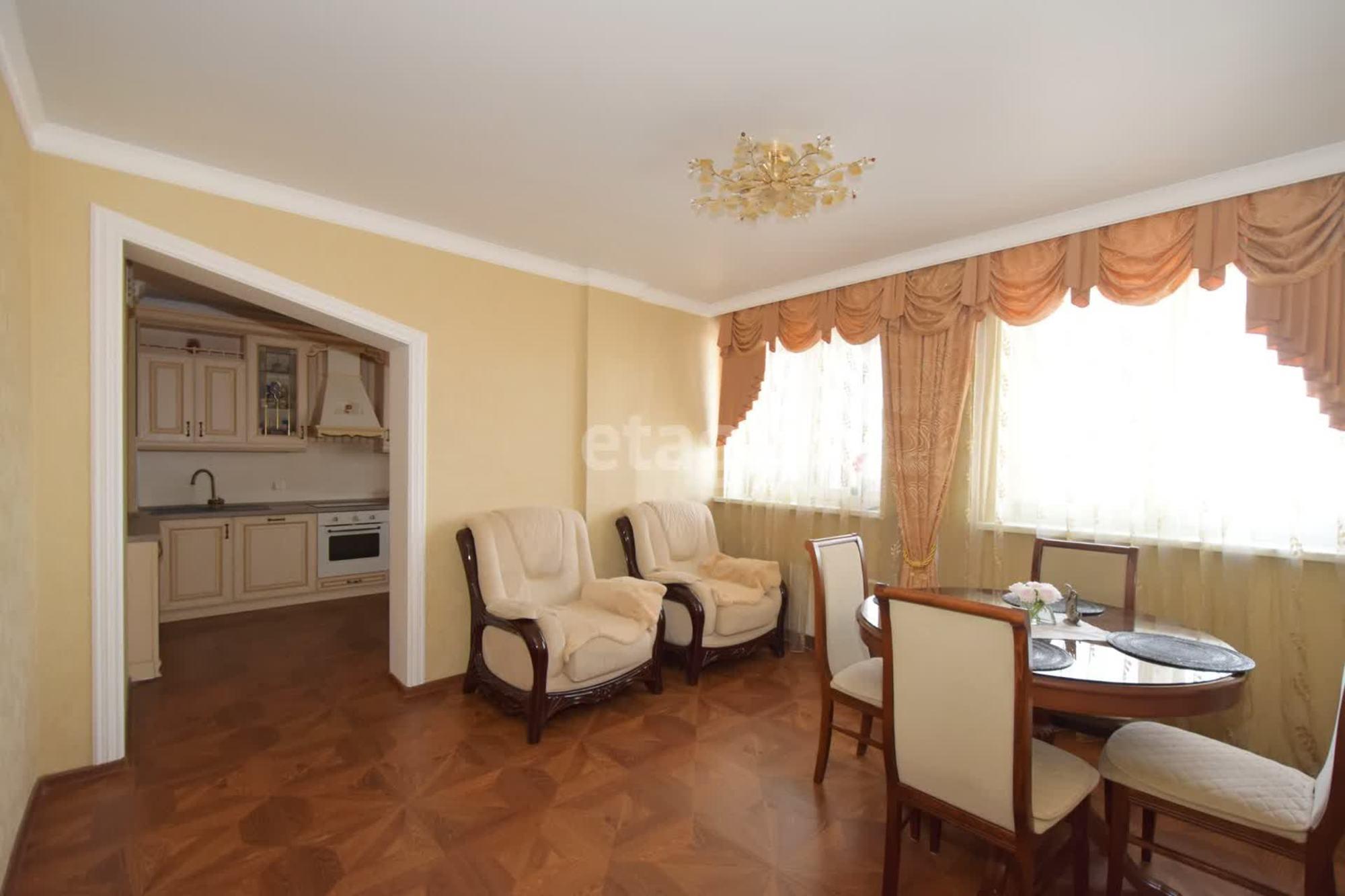 Купить квартиру за 11 950 000 рублей на Пароходская, 4