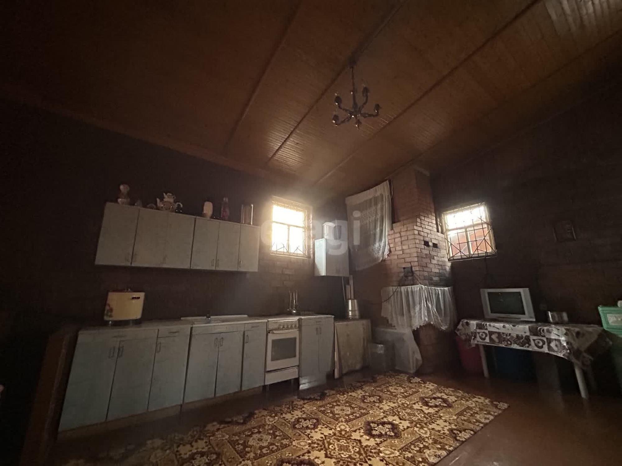 Купить дачу, дом, коттедж за 16 500 000 рублей на Уктус,Патриотов 45