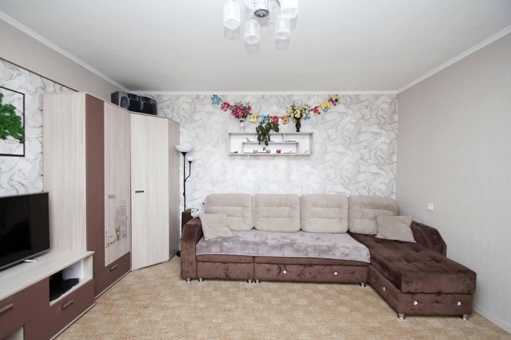 1-комн квартира Батумская, 40/1