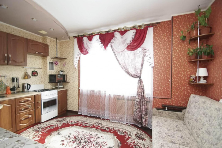 1-комн квартира Батумская, 40/1