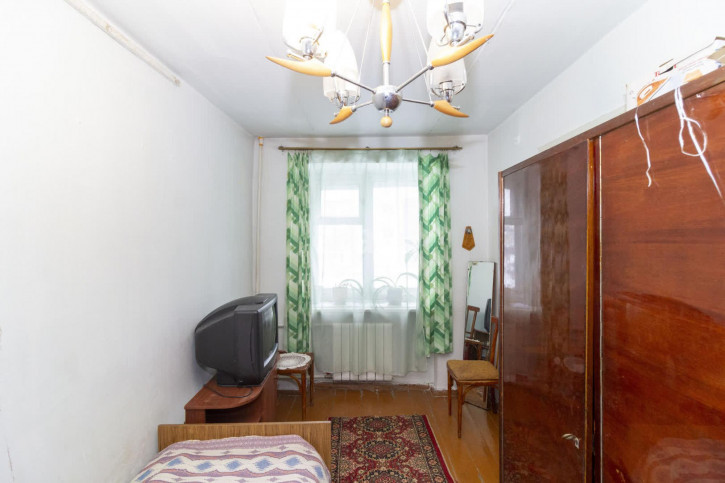 2-комн квартира Колхозная, 2