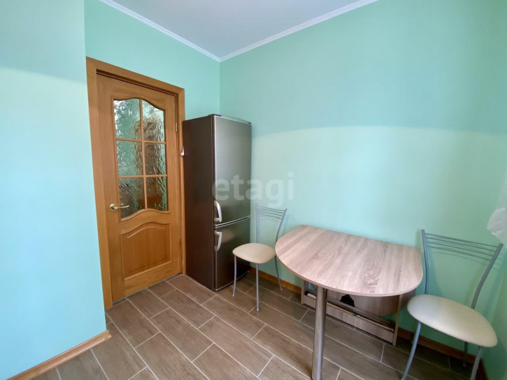 1-комн квартира Ялуторовская, 12