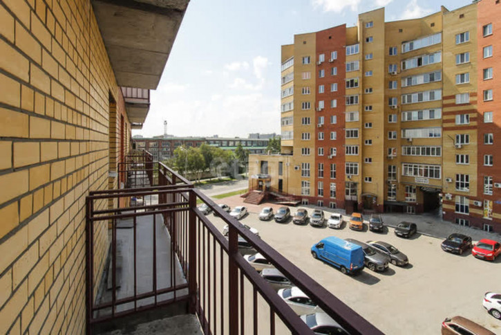 2-комн квартира Клары Цеткин, 61/6