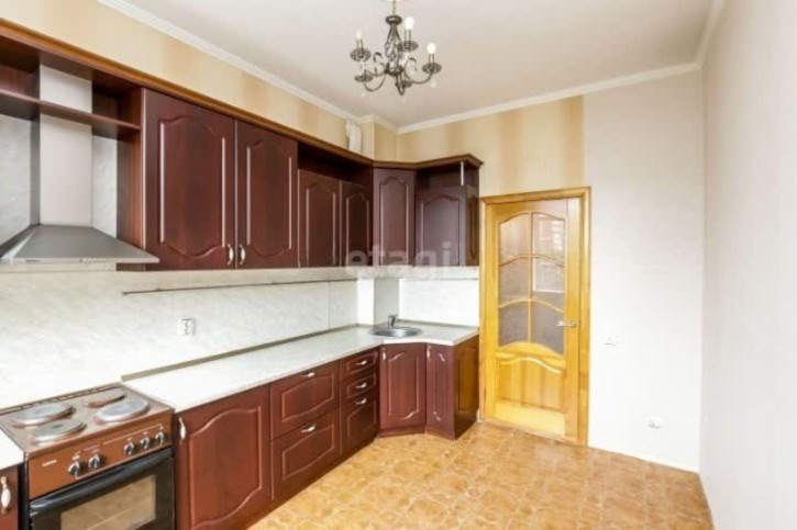 3-комн квартира Кузнецова, 16