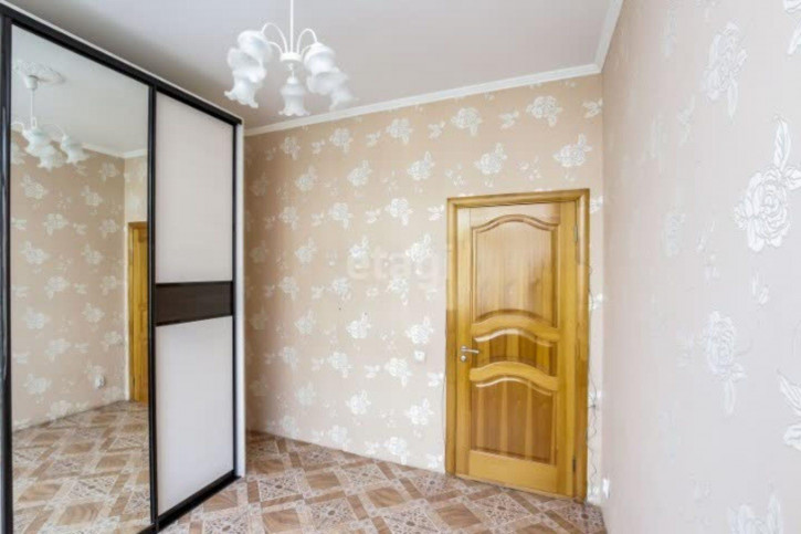 3-комн квартира Кузнецова, 16