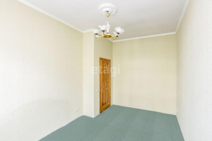 3-комн квартира Кузнецова, 16