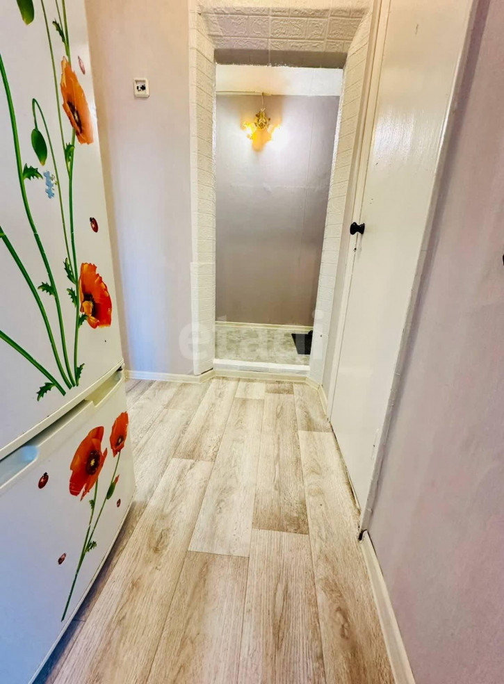 1-комн квартира Ватутина, 16
