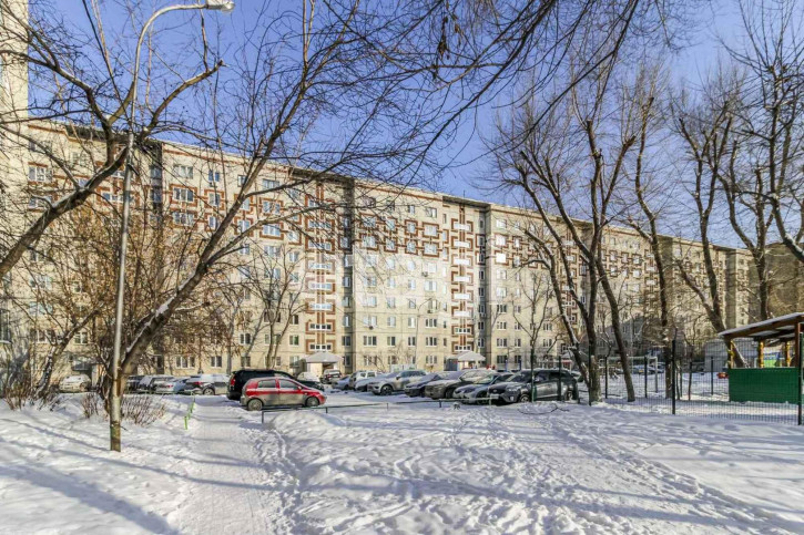 2-комн квартира Осипенко, 84