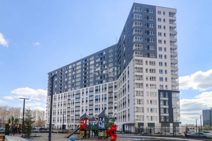 2-комн квартира Сергея Джанбровского, 7