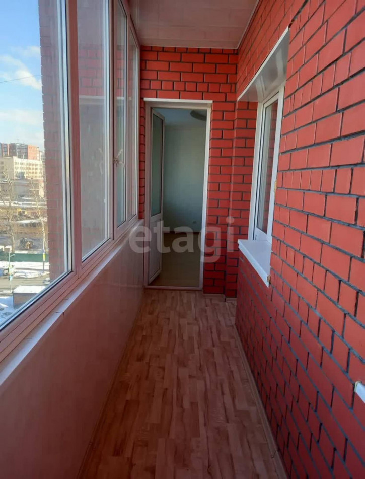 3-комн квартира Шиллера, 46/3