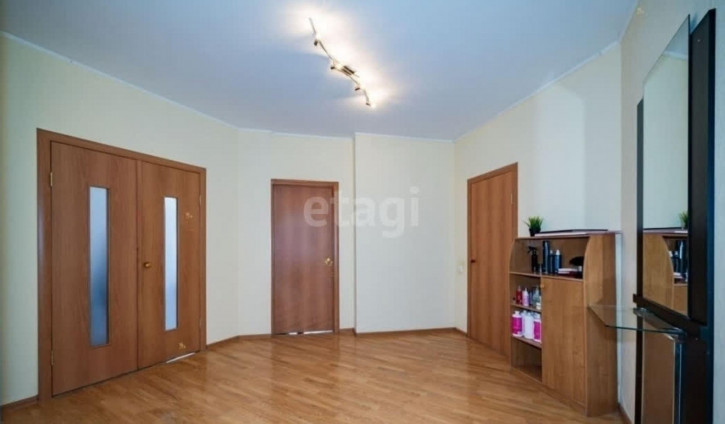 2-комн квартира Белореченская, 21