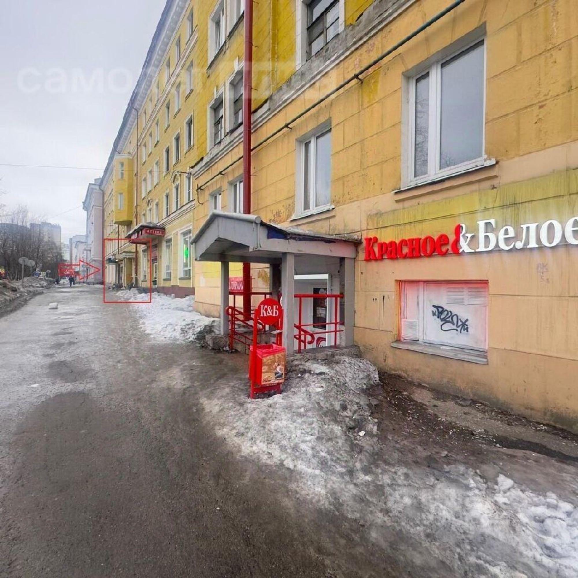 Сдать торговое помещение за 105 000 рублей на Октябрьская улица, 9
