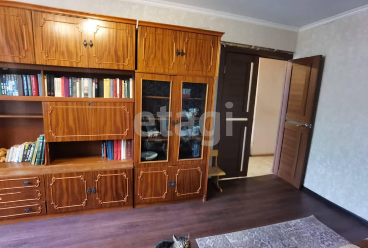 3-комн квартира улица Брянского Фронта