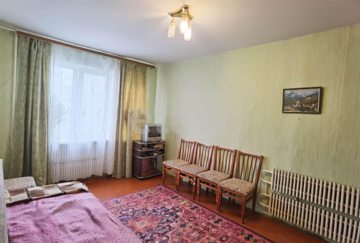 3-комн квартира улица Брянского Фронта