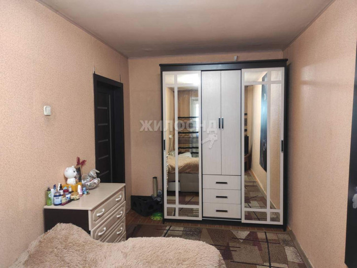 3-комн квартира Дзержинского проспект, д.12
