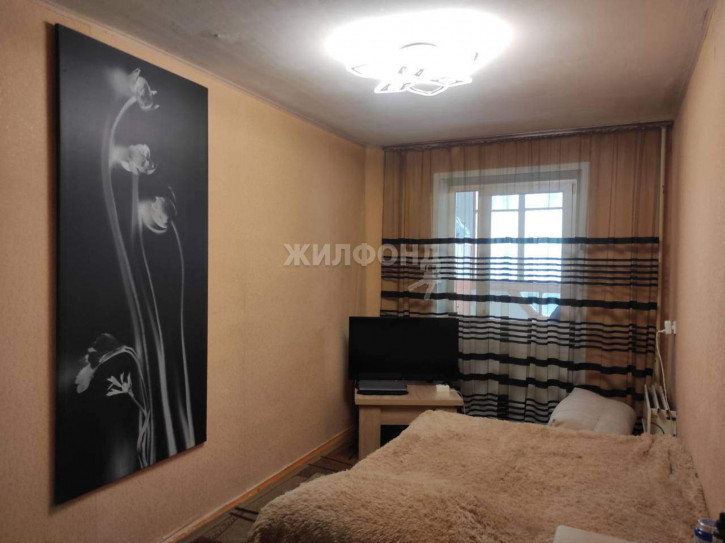 3-комн квартира Дзержинского проспект, д.12