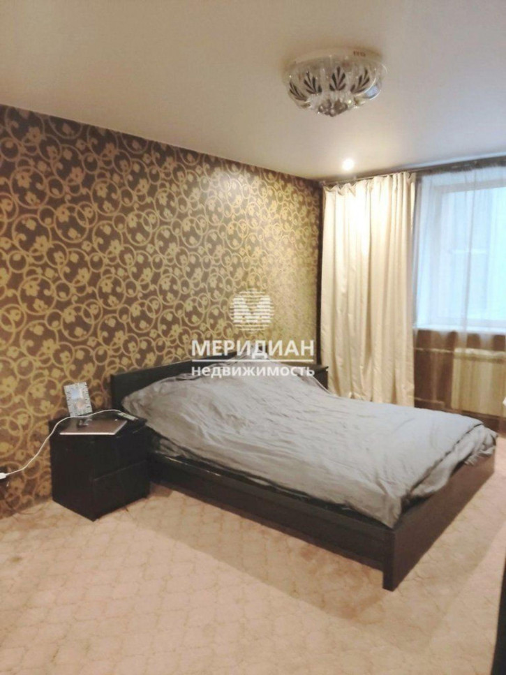 2-комн квартира Островского ул, 10