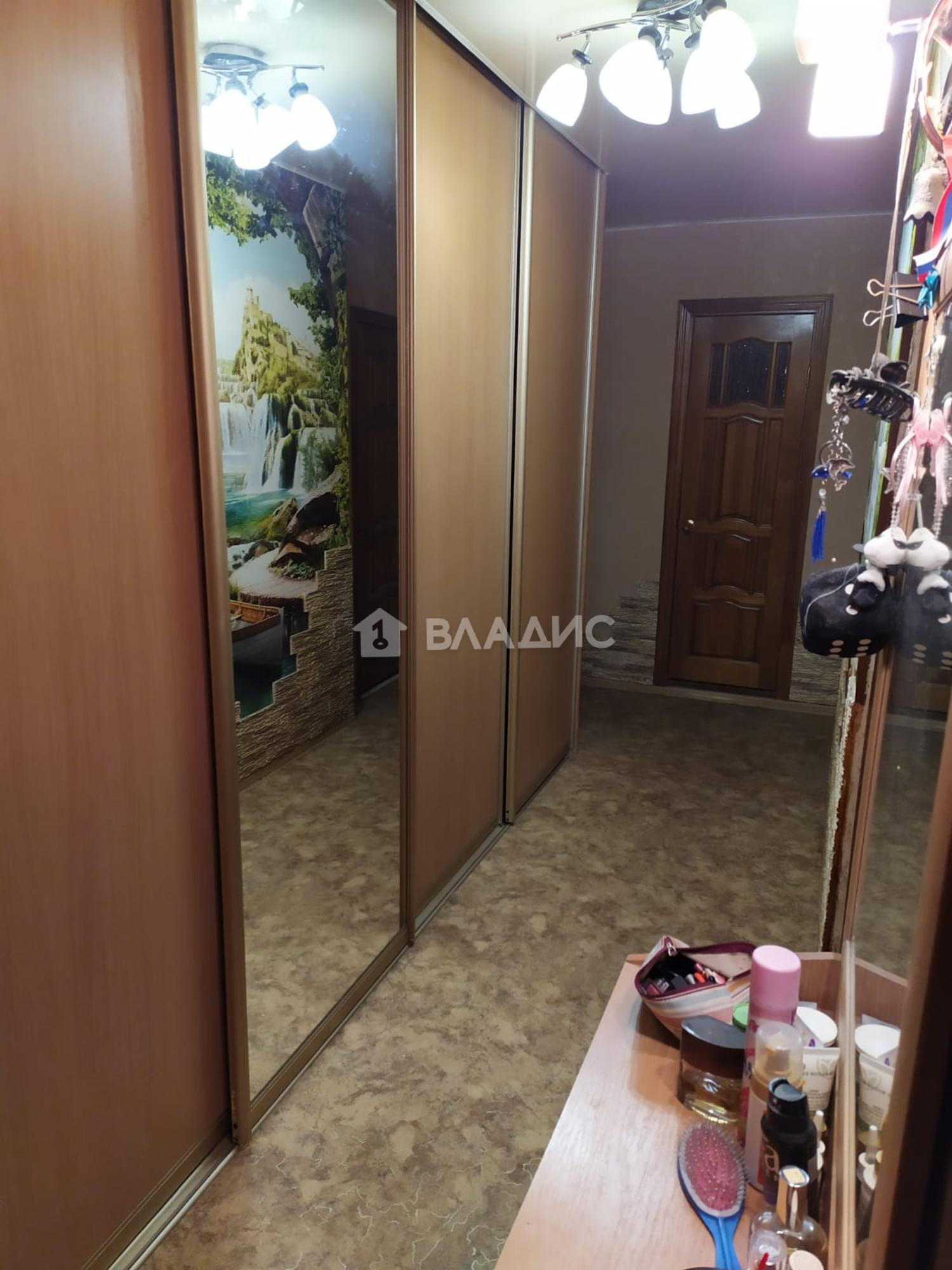 Сдать квартиру за 35 000 рублей на улица Лакина