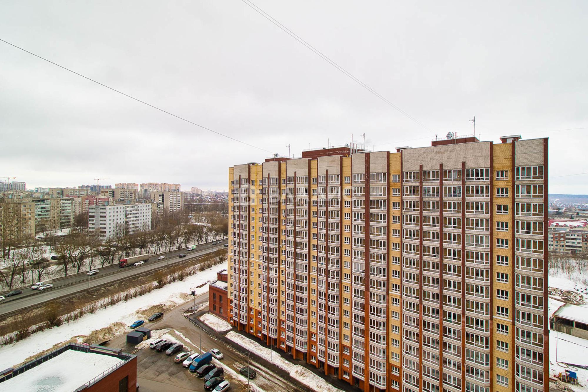Купить квартиру за 10 990 000 рублей на улица Лакина