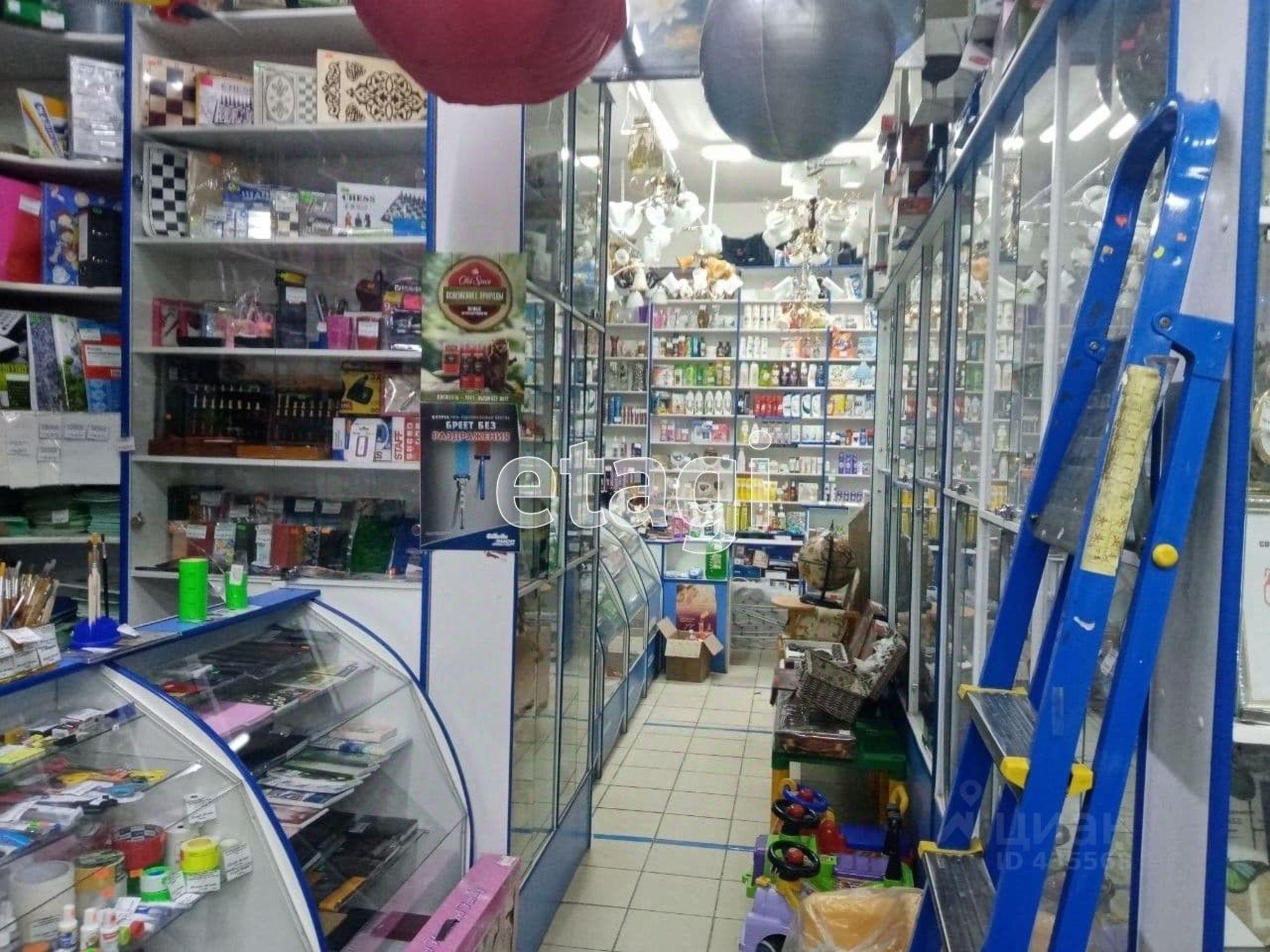 Купить торговое помещение за 14 912 200 рублей на Мостовая улица, 3