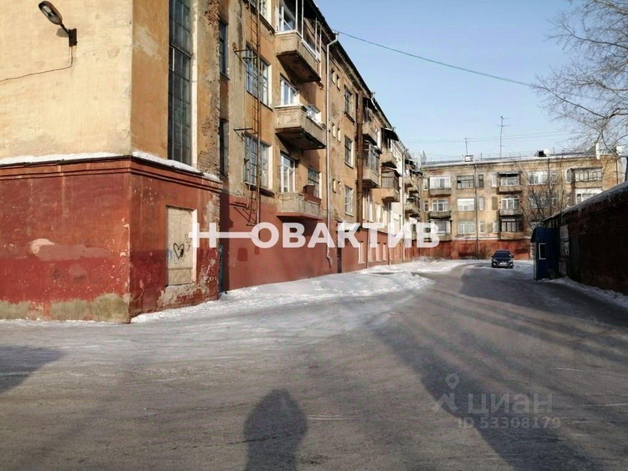 Сдать офис, помещение под офис за 240 000 рублей на улица 40 лет Октября, 10