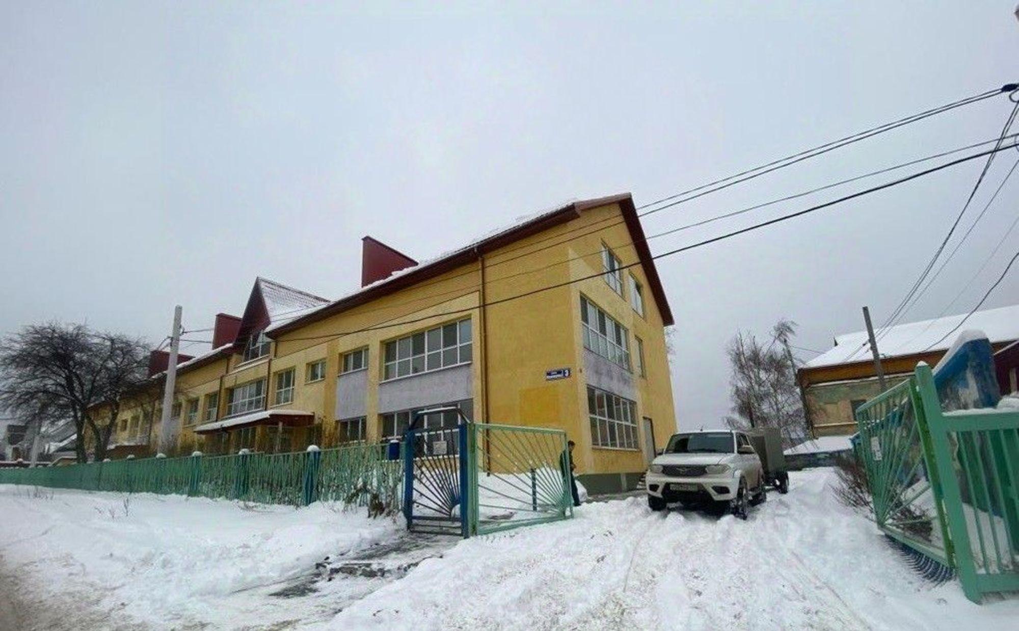 Сдать ОСЗ, отдельно стоящее здание за 150 000 рублей на улица Коммуны, 3