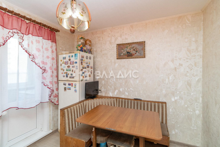 3-комн квартира Тракторная улица