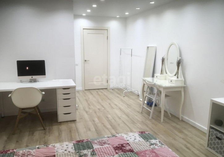 3-комн квартира Ленинградская улица, 76а