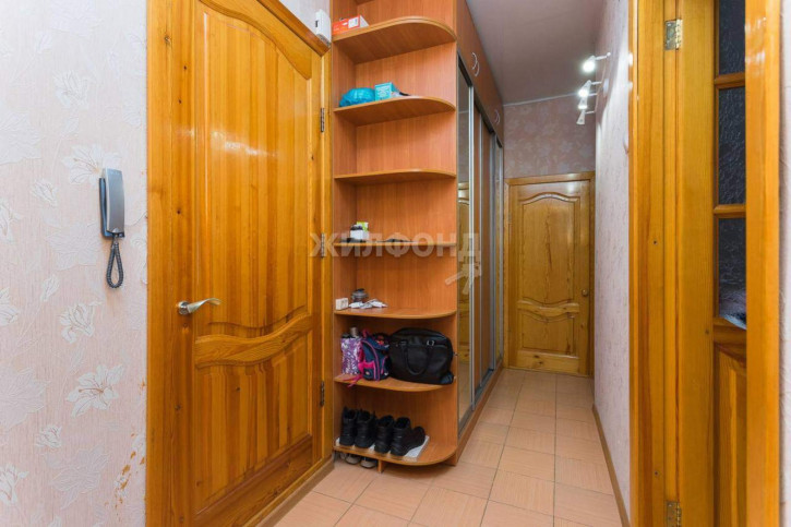 2-комн квартира Богдана Хмельницкого улица, д.29/2