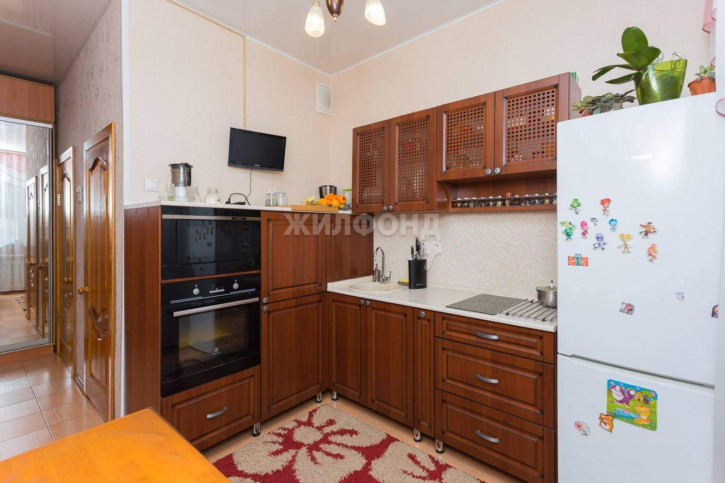 2-комн квартира Богдана Хмельницкого улица, д.29/2